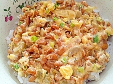 納豆の食べ方-ピクルス＆黄身♪